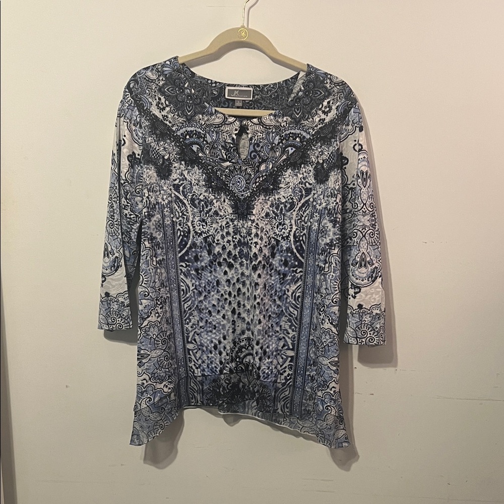 JM Collection Blue and White Paisley Mixed Print Tunic Women's Large